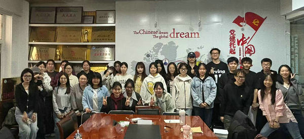 小伦敦助力大学生开启职场第一步
