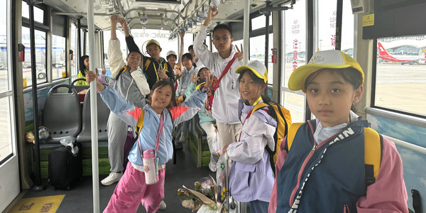 小伦敦研学营洛阳之旅完美收官 满载历史文化而归