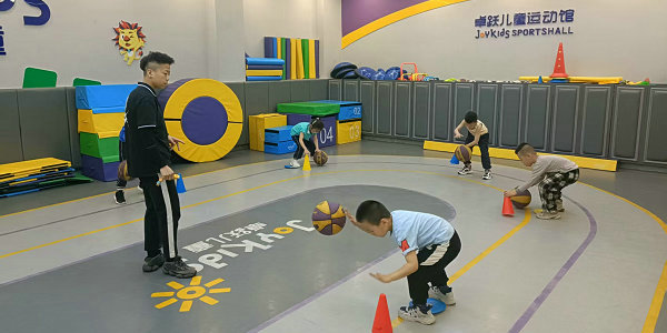 提升体能不用愁!小伦敦卓跃儿童运动馆助力孩子健康成长