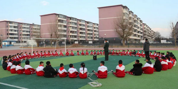 呼和浩特市｜回民区教育局积极探索科学育人新路径