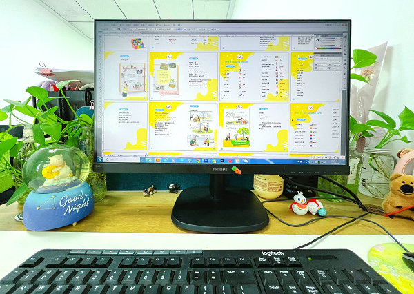 工作桌面.jpg 工作桌面.jpg